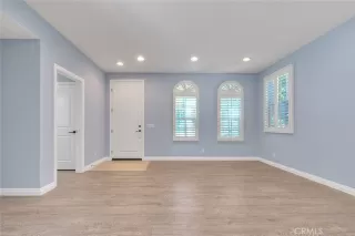 Photo #5: WS23134346 Listing 