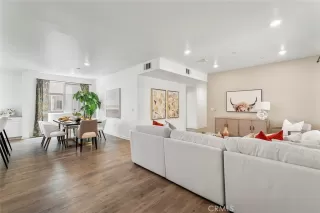 Photo #2: WS23174910 Listing