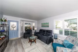 Photo #4: WS23189035 Listing