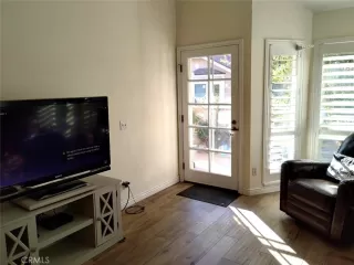 Photo #3: WS23189422 Listing