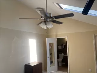 Photo #4: WS23189422 Listing