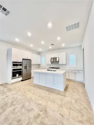 Photo #6: WS23199550 Listing 