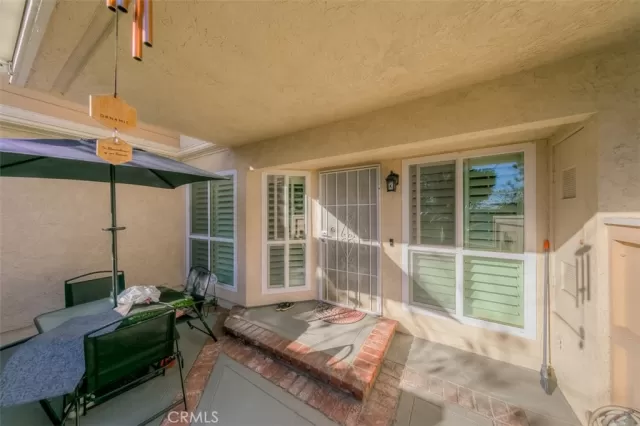 MLS: WS23218580 Condo For Sale