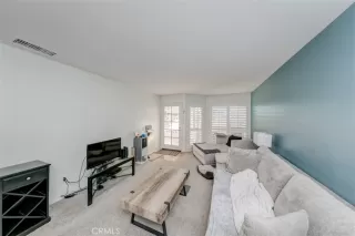 Photo #2: WS23218580 Listing