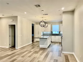 Photo #4: WS23229231 Listing 