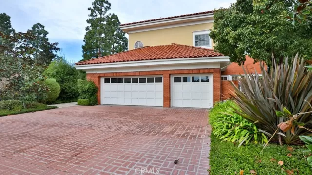 MLS: WS24001077 Condo For Sale