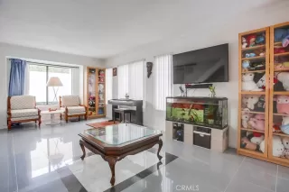 Photo #4: WS24040842 Listing 