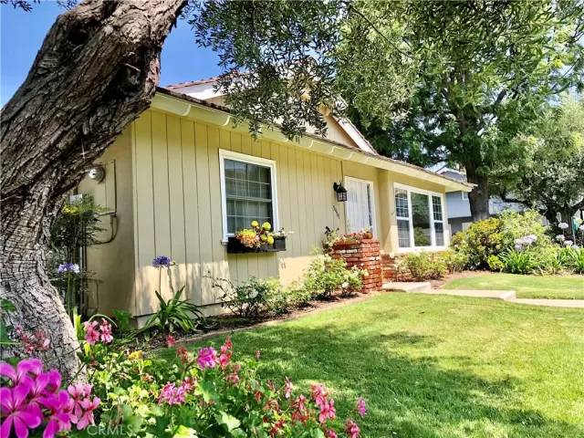 MLS: WS24046021 Condo For Sale