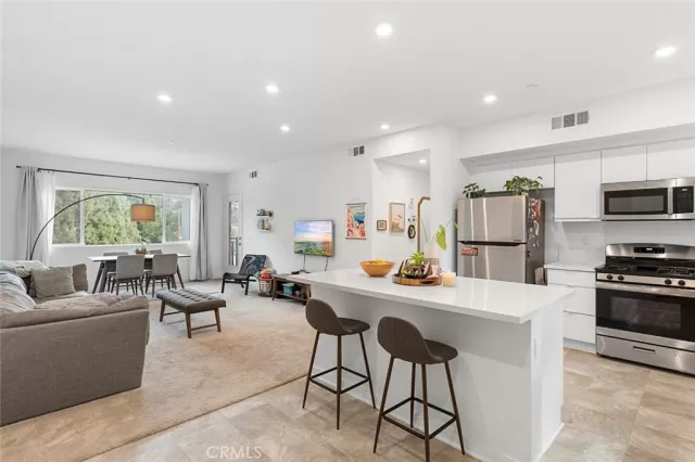 MLS: WS24048688 Condo For Sale