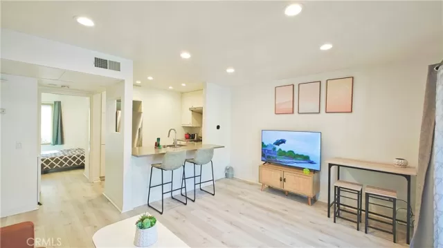 MLS: WS24063583 Condo For Sale