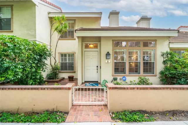 MLS: WS24083026 Condo For Sale