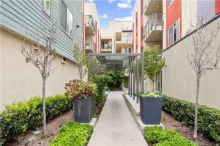 Photo #1: WS24097248 Listing