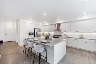 Photo #5: WS24097248 Listing