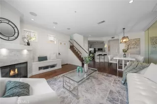 Photo #3: WS24137438 Listing