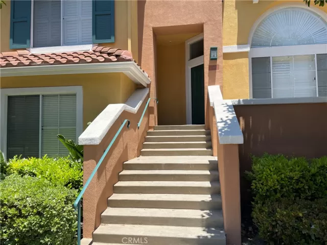 MLS: WS24137986 Condo For Sale