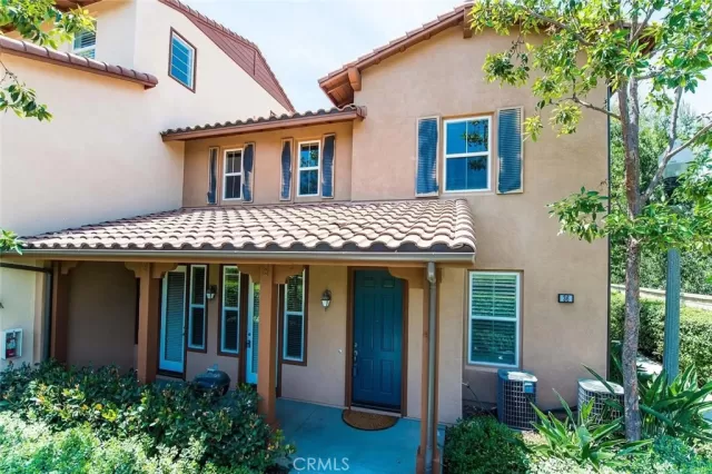 MLS: WS24157466 Condo For Sale