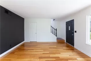 Photo #6: WS24164987 Listing