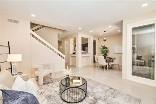 Photo #4: WS24166966 Listing 