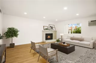 Photo #4: WS24202078 Listing 