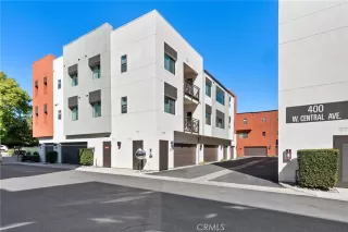 More Details about MLS # WS25066611 : 400 W CENTRAL AVENUE 302