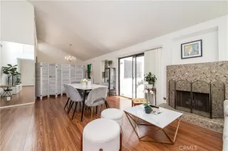 Photo #4: WS25080104 Listing 