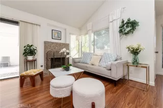 Photo #5: WS25080104 Listing 