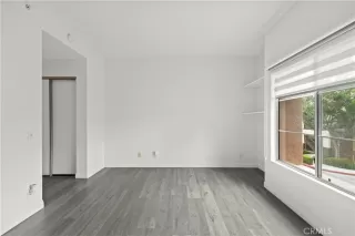 Photo #5: WS25091085 Listing 