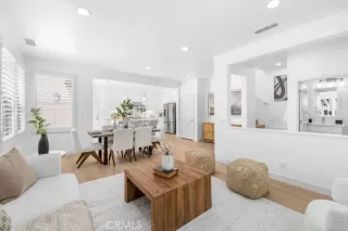 Photo #4: WS25109238 Listing 