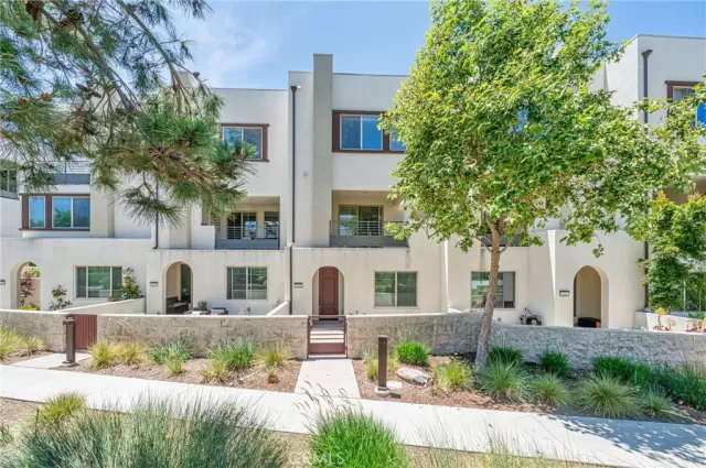 MLS: WS25112805 Condo For Sale