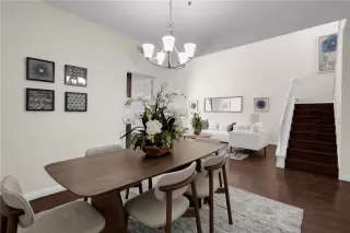 Photo #5: WS25117572 Listing 