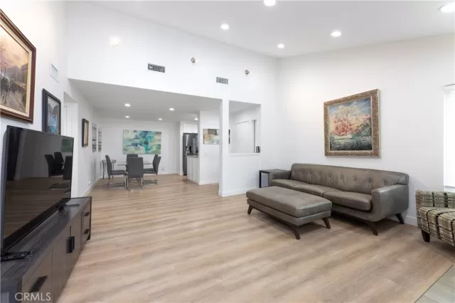 MLS: WS25144024 Condo For Sale