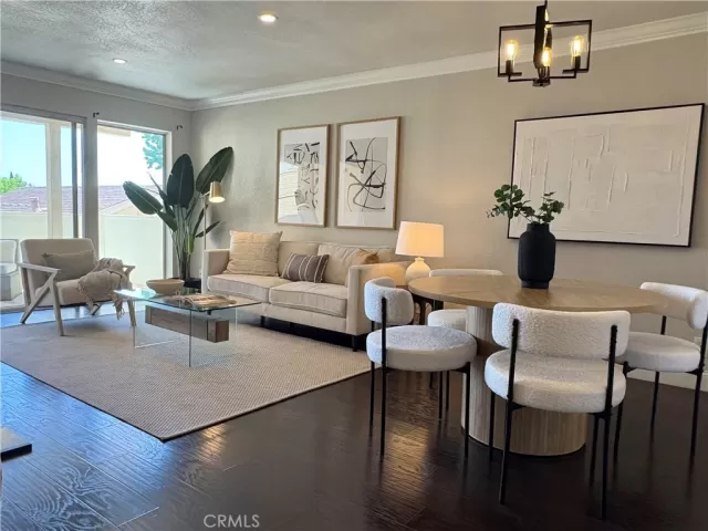 MLS: WS25144131 Condo For Sale