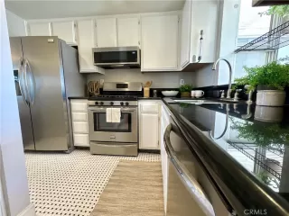 Photo #4: WS25144131 Listing