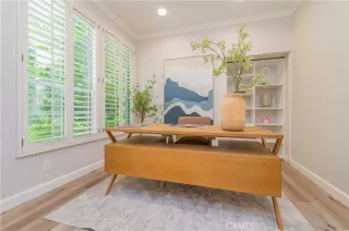 Photo #5: WS25149732 Listing 