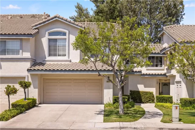 MLS: WS25162248 Condo For Sale