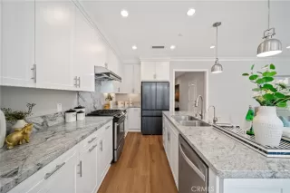 Photo #5: WS25164730 Listing 