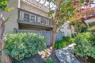 Photo #3: WS25184428 Listing 