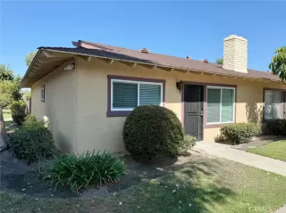 More Details about MLS # WS25209692 : 1030 N ACACIA E1