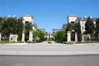 Browse active condo listings in WATERMARKE