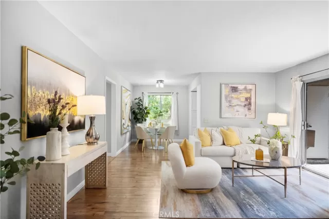 MLS: WS25234523 Condo For Sale