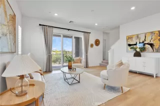 Photo #3: WS25253687 Listing 