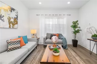 Photo #5: WS25255346 Listing 