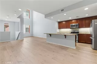 Photo #6: WS25268683 Listing 