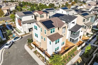 Photo #2: WS25269422 Listing 