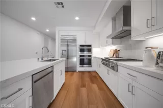 Photo #5: WS25278795 Listing 