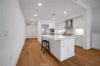 Photo #4: WS25278802 Listing 