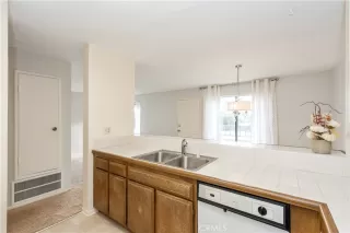 Photo #3: WS26018034 Listing 