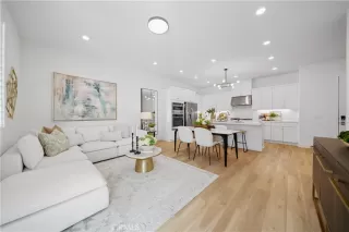 Photo #1: WS26023257 Listing 