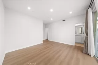 Photo #4: WS26049762 Listing 