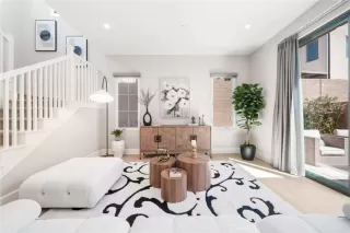 Photo #2: WS26064124 Listing